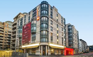 Radisson Red Bryssel fasad