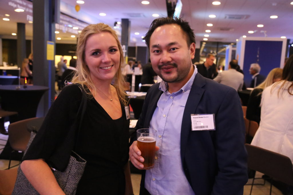 Emma Bäcklander och Seung-Mo Koo från SJ.