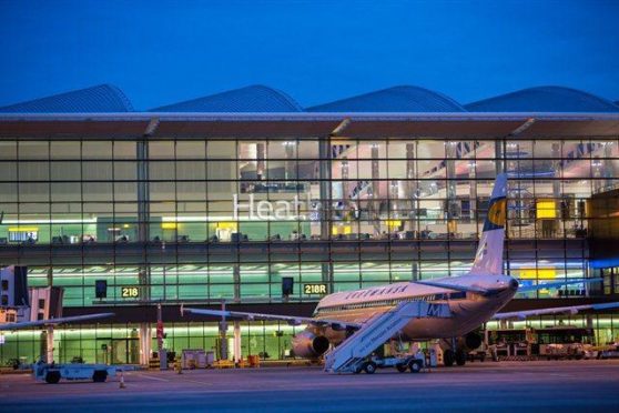 Stor ökning av ETA-avgiften för resenärer till Storbritannien