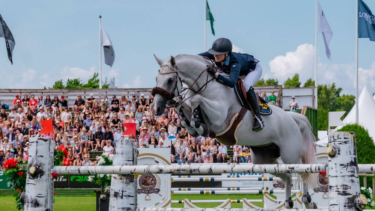 Falsterbo Horse Show byter namn till Al Shira’aa Falsterbo Horse Show Falsterbo Horse Show byter namn till Al Shira’aa Falsterbo Horse Show