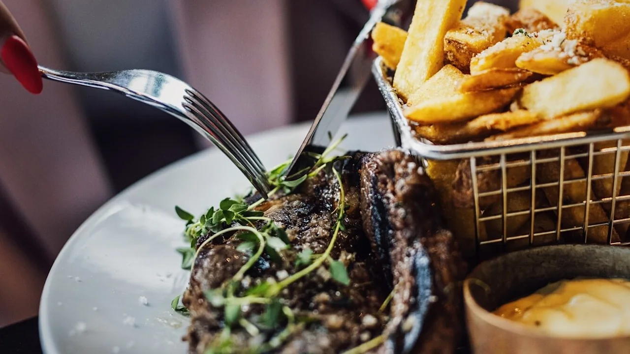 Flygplatsmat topprankas