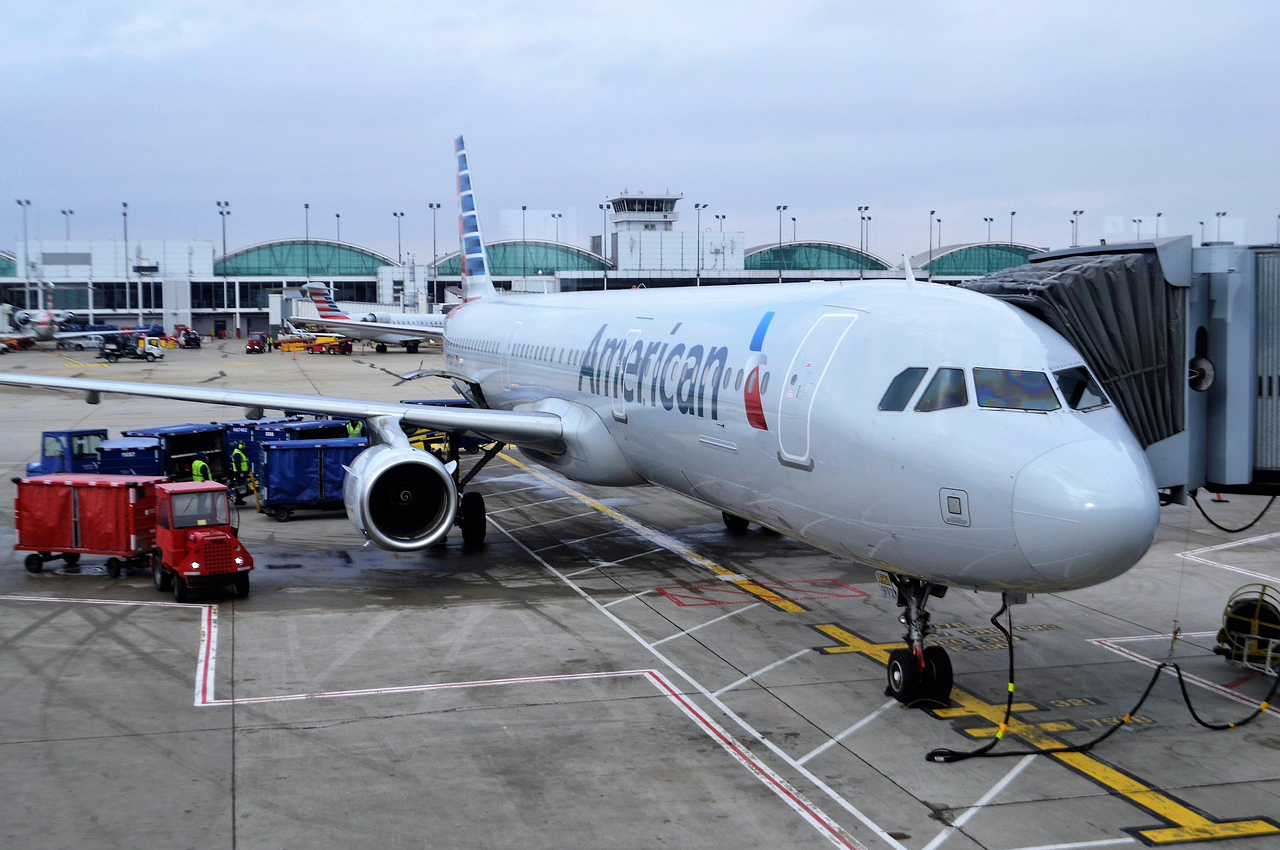 American Airlines-flygplan tvingades nödlanda – passagerare evakuerade via vingarna
