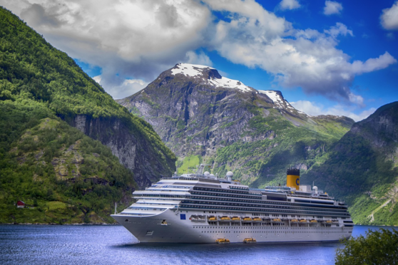 Bråk om turistskatt i Norge - "de kan glömma att få majoritet för detta"