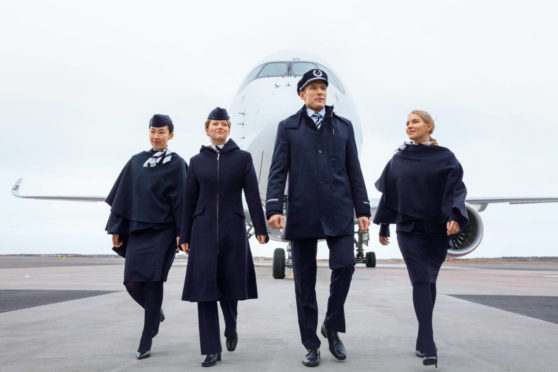 Efter månader av fackliga slitningar – Finnair och kabinpersonalen når treårigt avtal