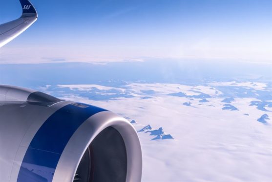 Uppgifter: SAS slopar öppet köp