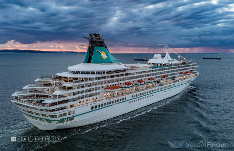 Magsjukeutbrott på kryssningsfartyget Artania – passagerare isolerade längs norska kusten