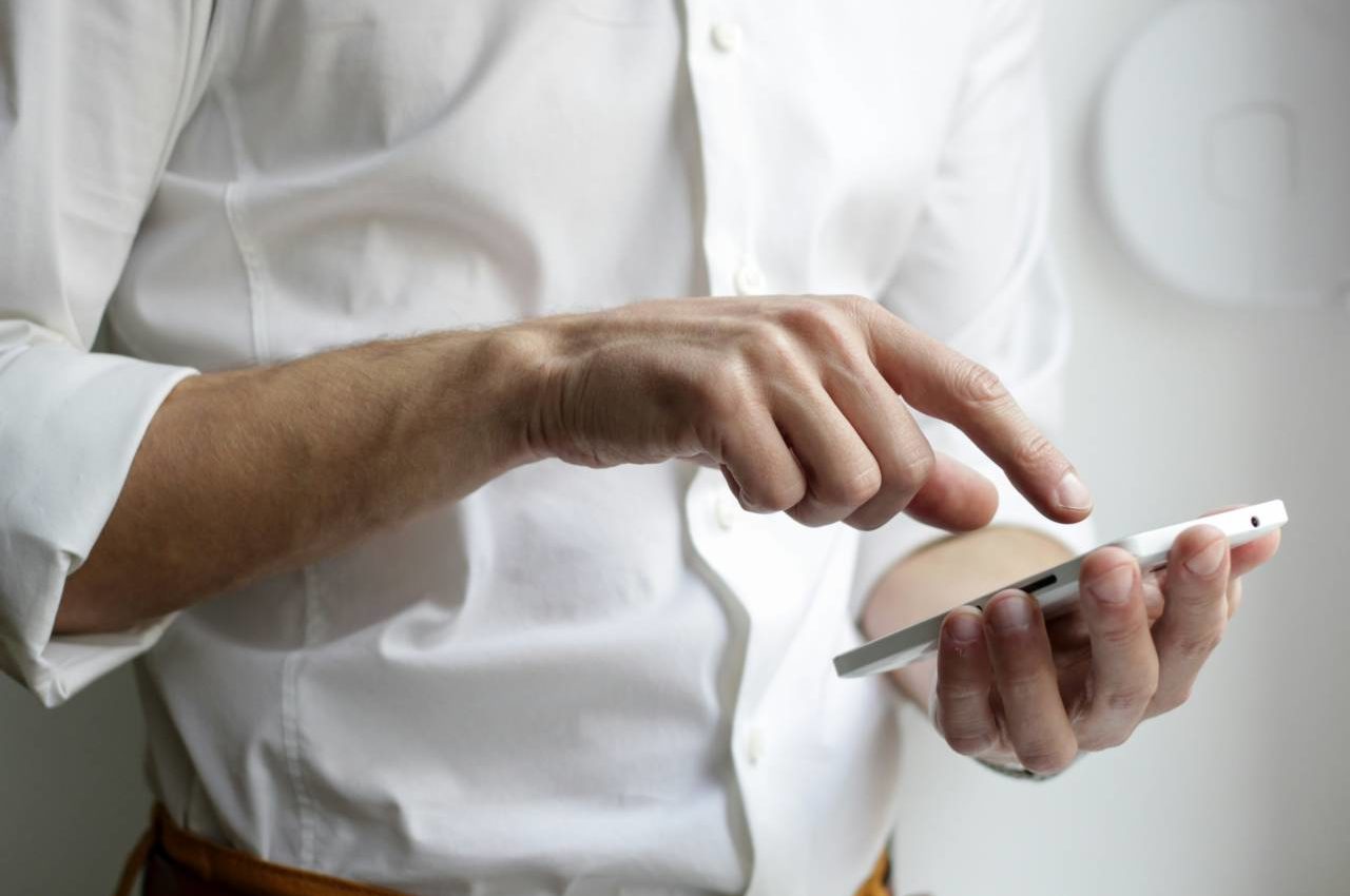 Digital Guest fusionerar med svensk aktör för att stärka hotellplattform