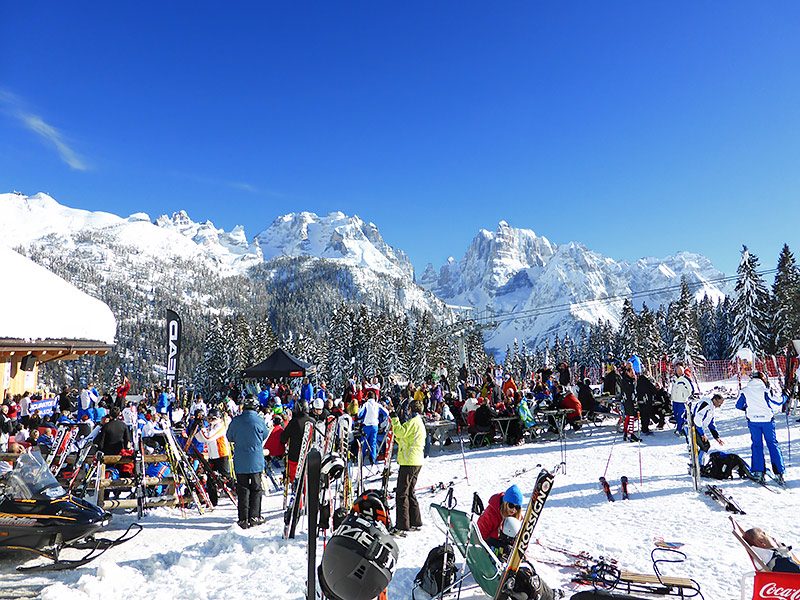 Madonna di Campiglio inför tak – max 15 000 skidåkare per dag
