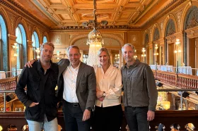 LADDAR FÖR FEST: Robert Pihl, Creative Director & Co-founder Out of Office International, Nils Norberg, Emmelie Johansson och Johan Klein, vd för Stureplansgruppen Venues & Event.