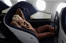 Ny analys: Flygets utsläpp kan halveras med färre premiumstolar