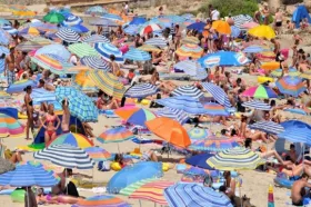 Balearerna vill se nolltillväxt under högsäsongen