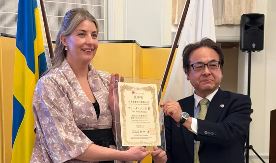 Frida Ronge och Japans ambassadör i Sverige, Hideaki Mizukoshi.